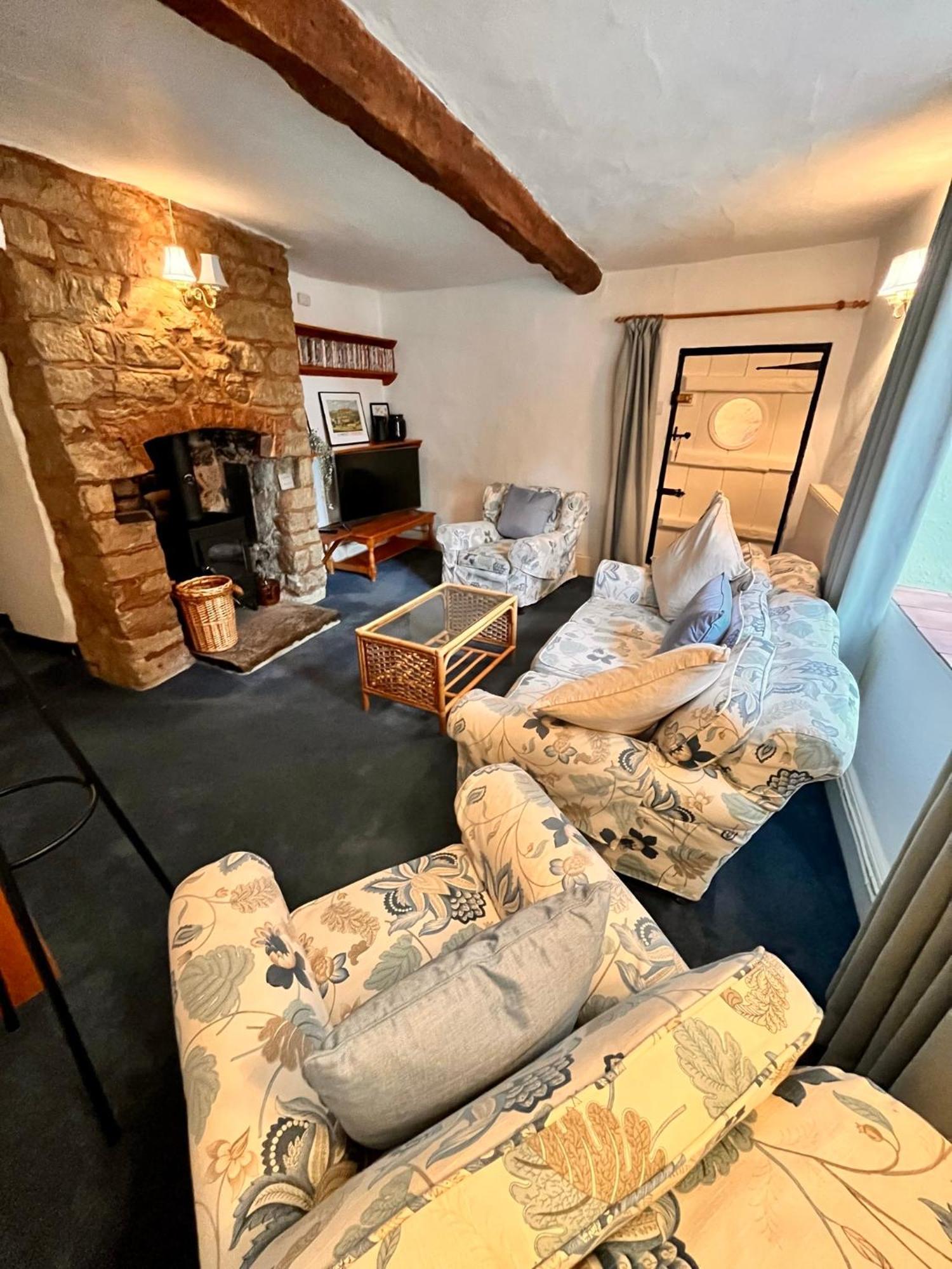 The Snuggery Cottage Taunton Eksteriør billede